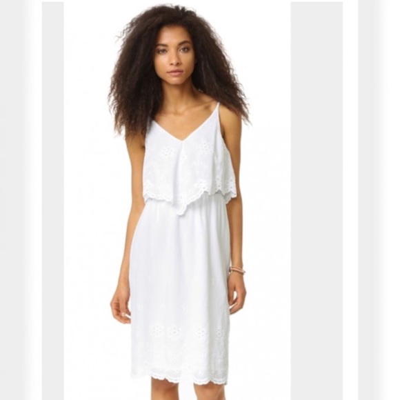 NWT WAYF Handkerchief Overlay Dress WHITE SZ XS - Picture 1 of 8
